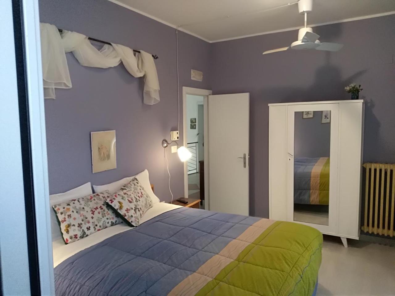 Hotel La Congiura Dei Baroni Тегджано Экстерьер фото